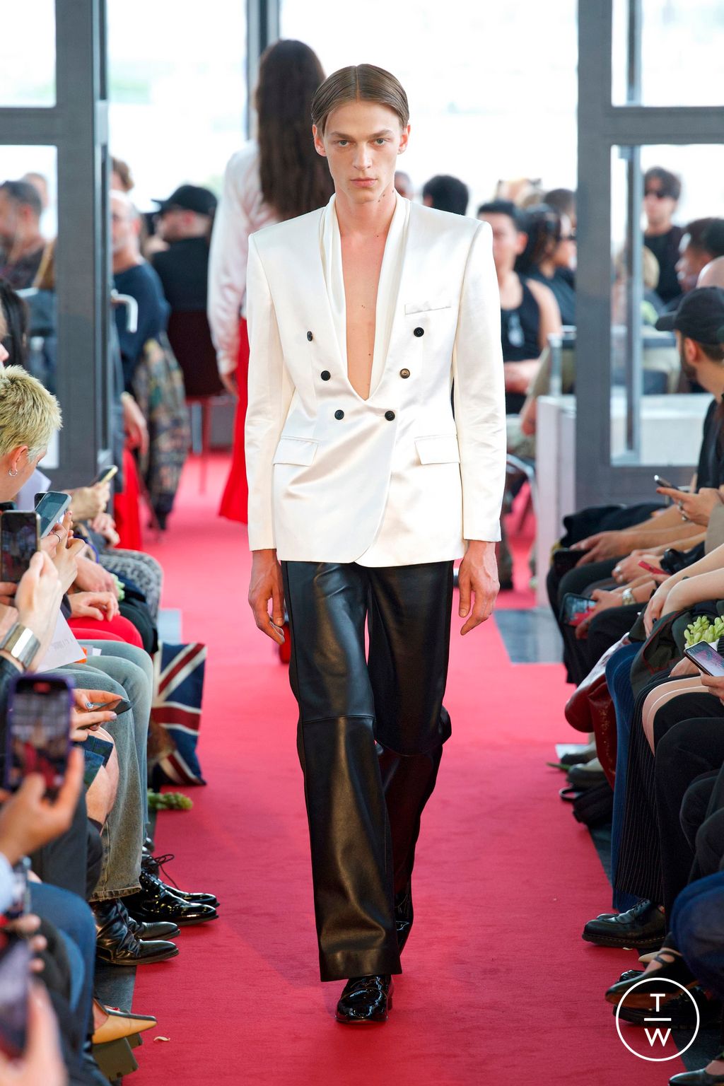 Fashion Week Paris Spring-Summer 2025 look 5 from the Burc Akyol collection menswear