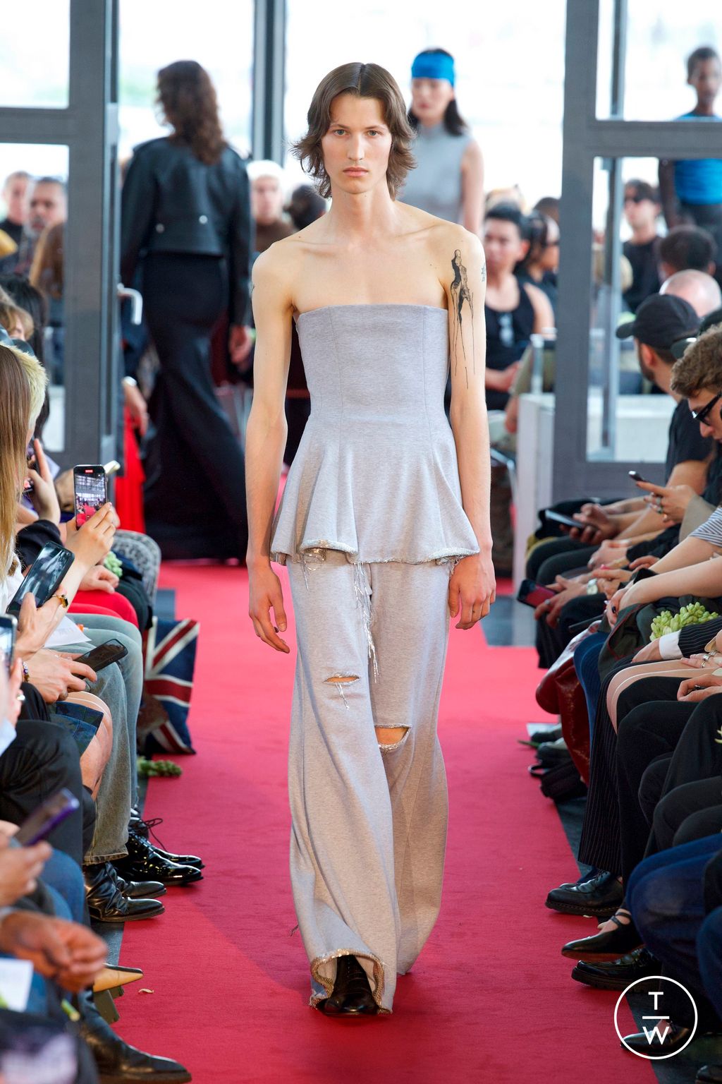 Fashion Week Paris Spring/Summer 2025 look 15 from the Burc Akyol collection menswear