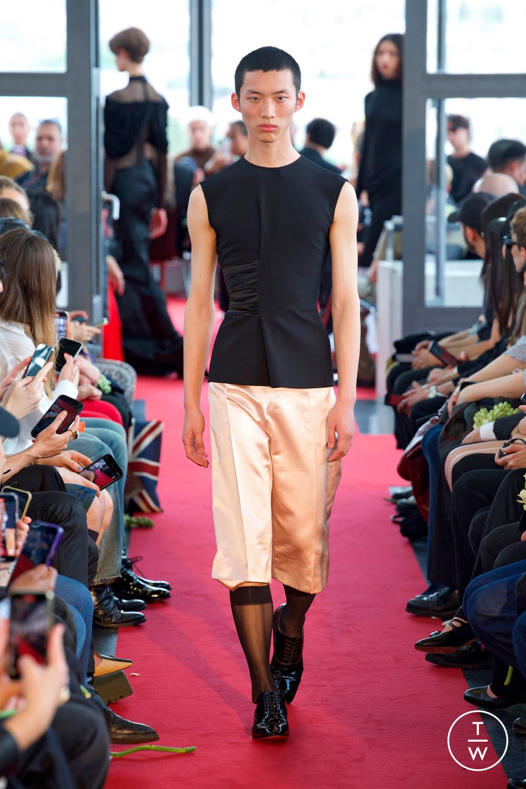 Fashion Week Paris Spring-Summer 2025 look 20 from the Burc Akyol collection menswear