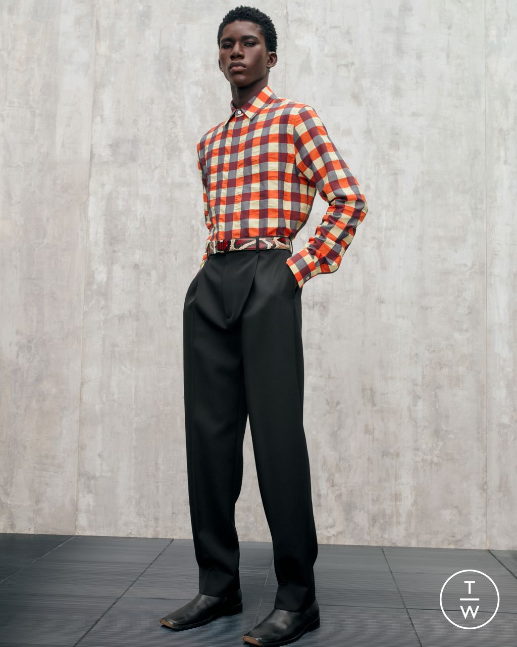 Fashion Week Milan Resort 2025 look 2 from the Bottega Veneta collection womenswear