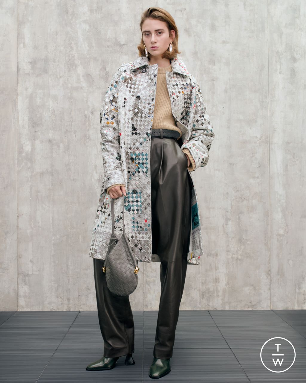 Fashion Week Milan Resort 2025 look 8 from the Bottega Veneta collection womenswear