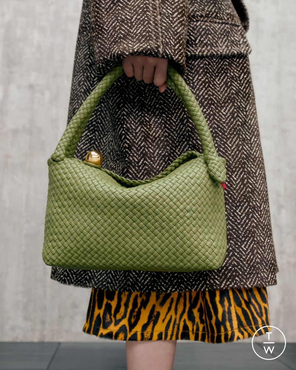 Fashion Week Milan Resort 2025 look 13 from the Bottega Veneta collection womenswear accessories