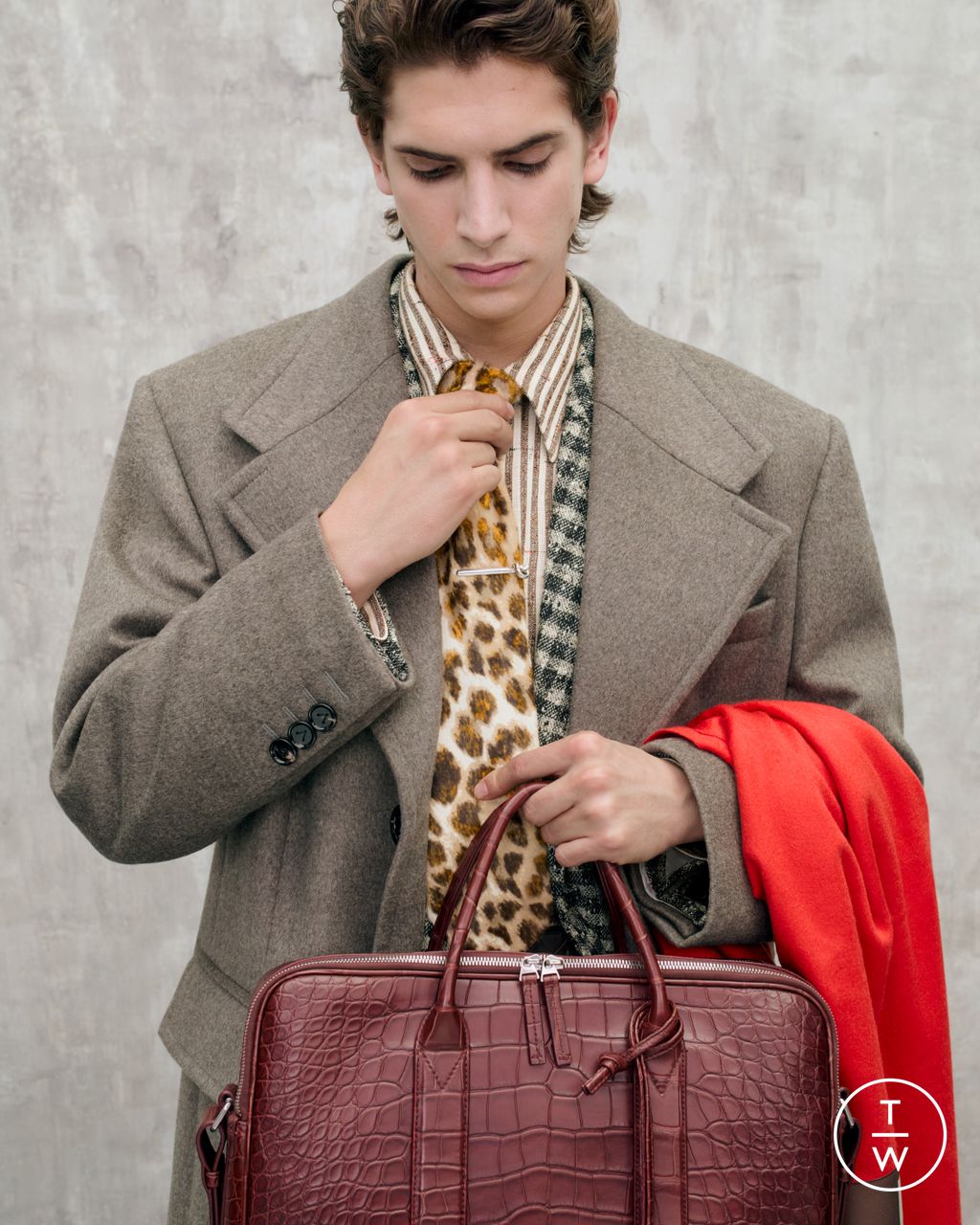 Fashion Week Milan Resort 2025 look 21 from the Bottega Veneta collection womenswear