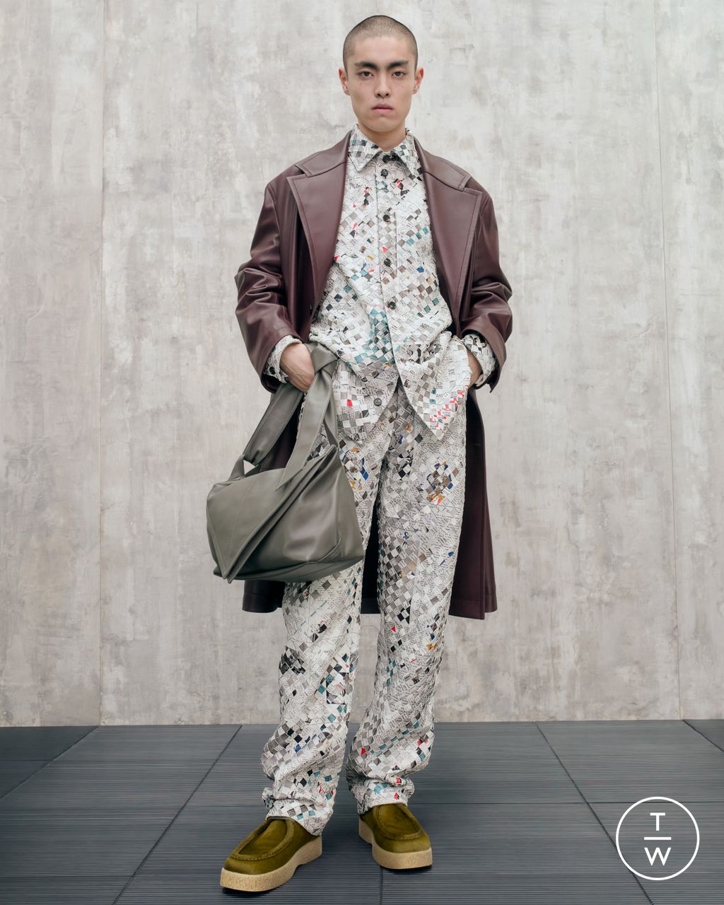 Fashion Week Milan Resort 2025 look 34 from the Bottega Veneta collection womenswear