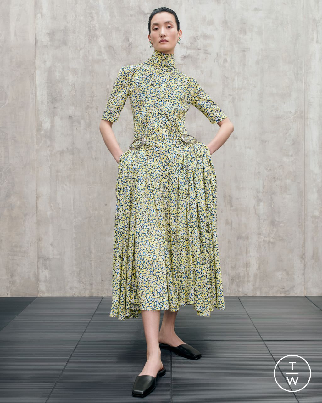 Fashion Week Milan Resort 2025 look 52 from the Bottega Veneta collection womenswear