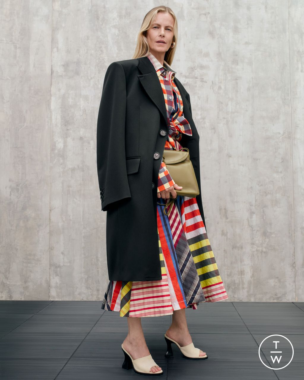 Fashion Week Milan Resort 2025 look 53 from the Bottega Veneta collection womenswear