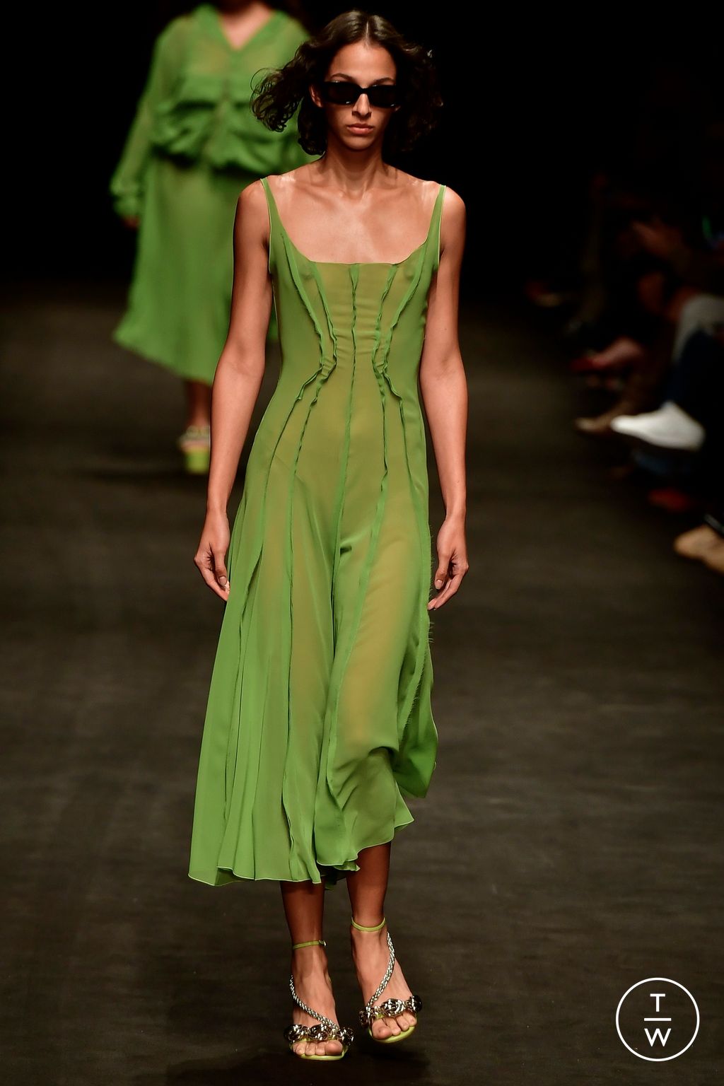 Fashion Week Milan Spring/Summer 2023 look 30 de la collection Act n°1 womenswear