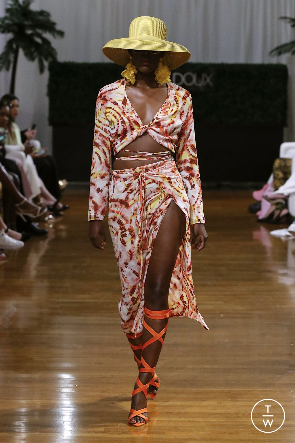 Fashion Week New York Spring/Summer 2023 look 8 de la collection Dur Doux womenswear