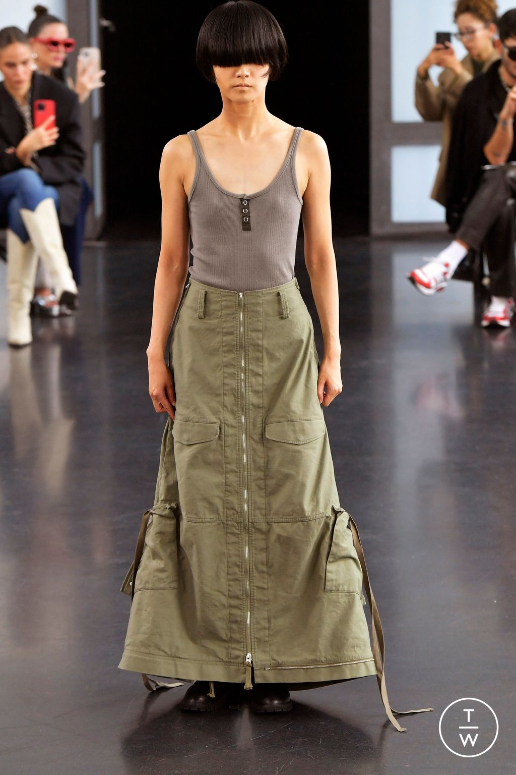 Fashion Week Paris Spring/Summer 2023 look 8 de la collection Beautiful People womenswear