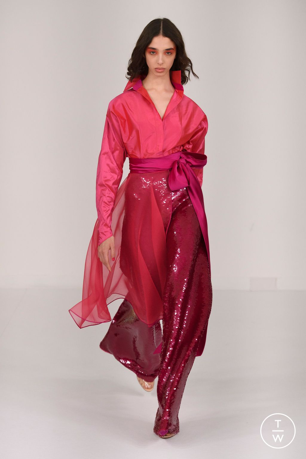 Fashion Week Paris Spring/Summer 2023 look 33 from the Alexis Mabille collection couture