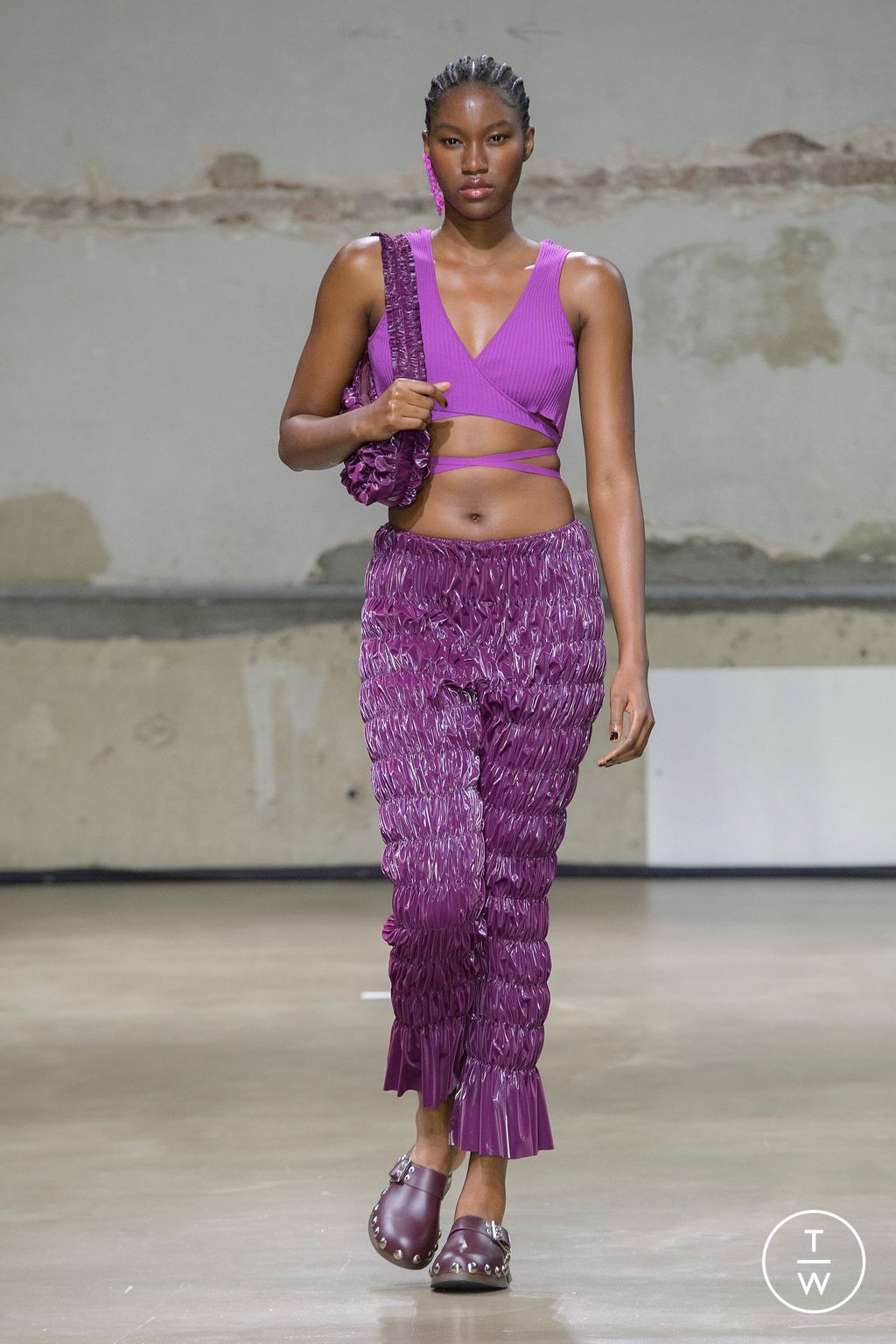 Fashion Week Paris Spring/Summer 2023 look 15 from the Ester Manas collection 女装