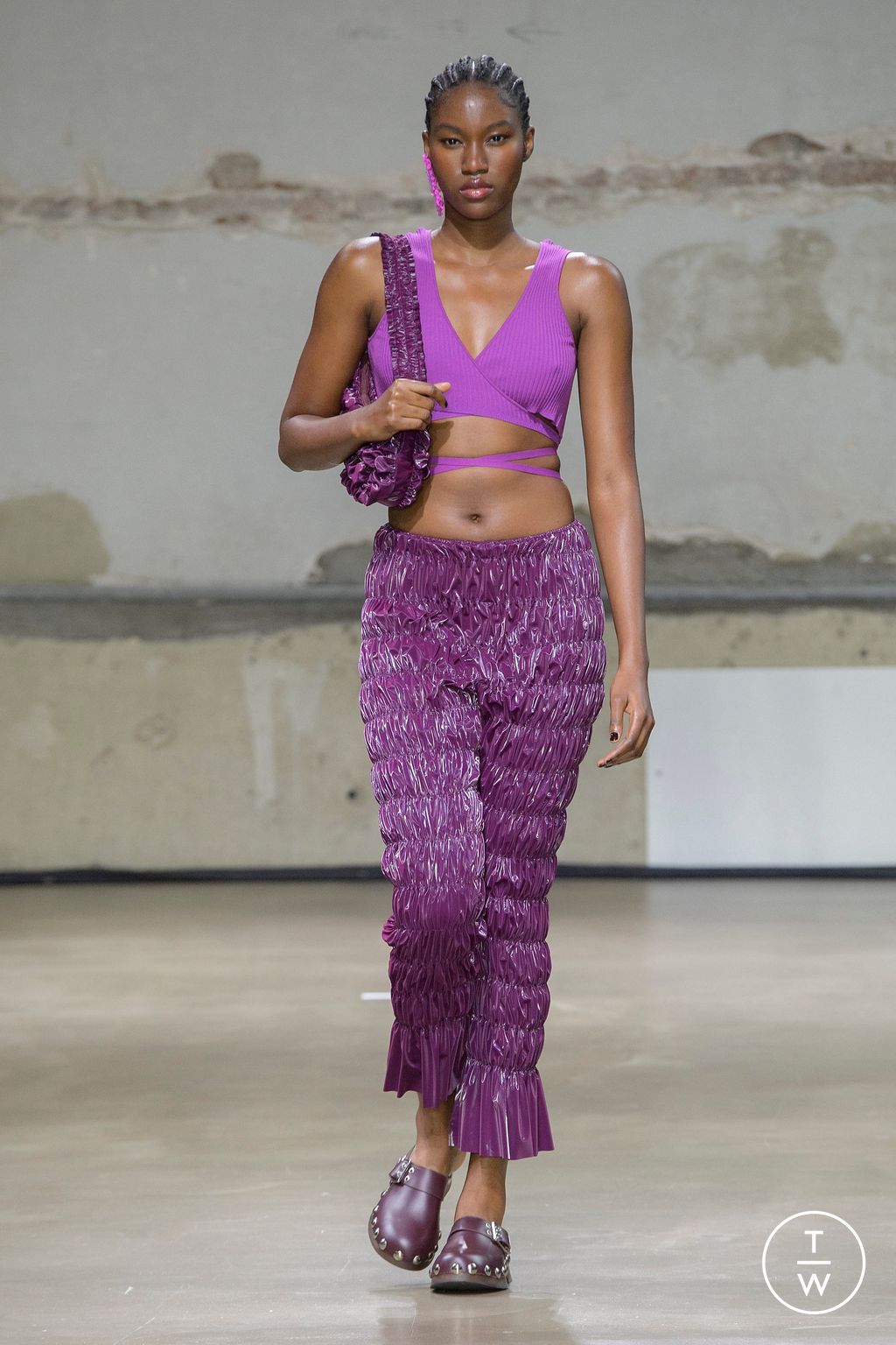 Fashion Week Paris Spring/Summer 2023 look 15 de la collection Ester Manas womenswear