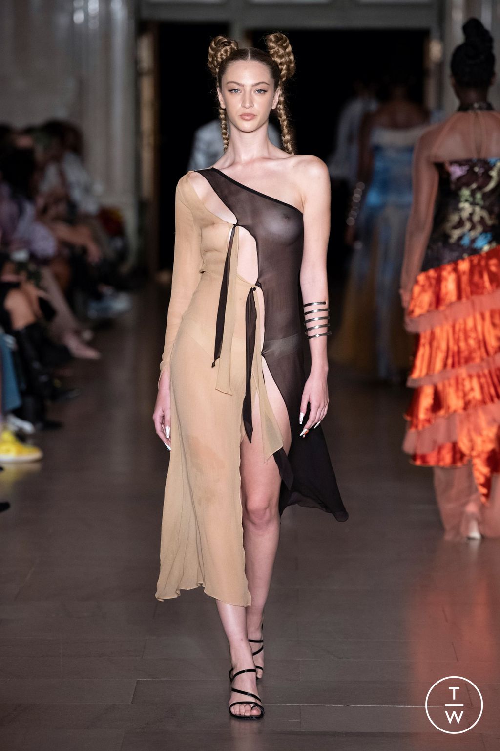 Fashion Week New York Spring/Summer 2023 look 26 from the Kim Shui collection womenswear