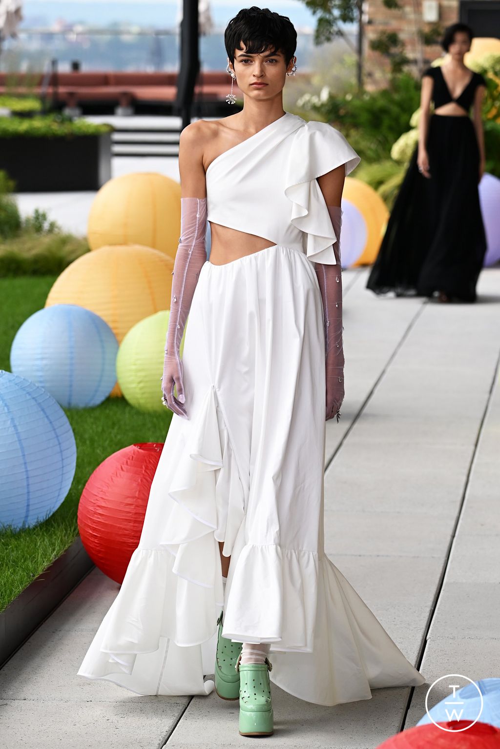 Fashion Week New York Spring/Summer 2023 look 29 from the Adeam collection womenswear