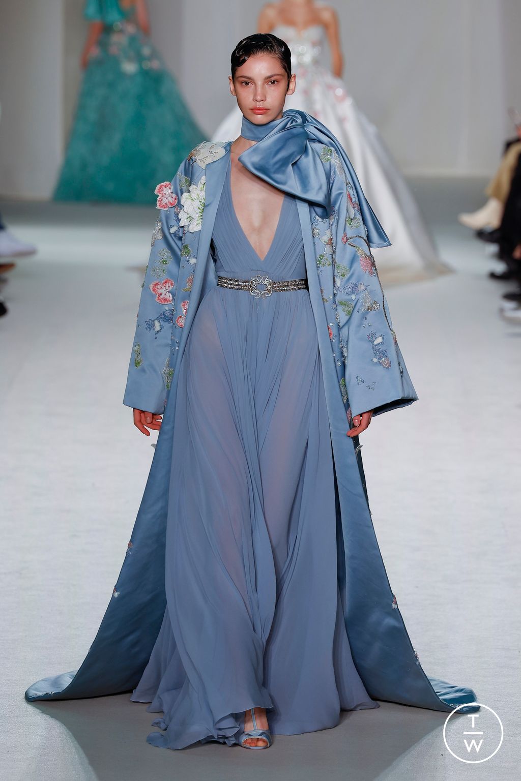 Fashion Week Paris Spring/Summer 2023 look 39 from the Elie Saab collection 高级定制