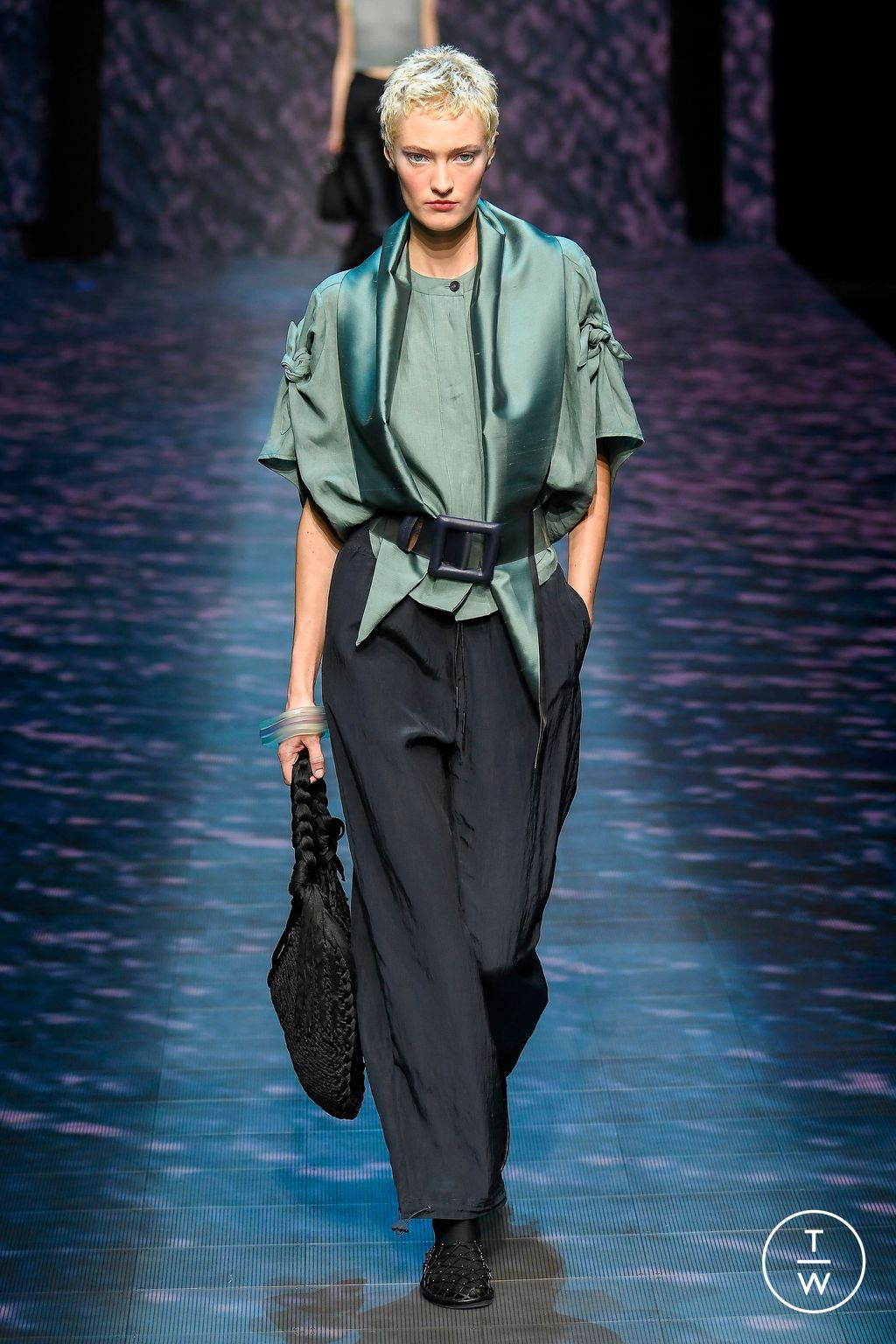 Fashion Week Milan Spring/Summer 2023 look 45 from the Emporio Armani collection womenswear