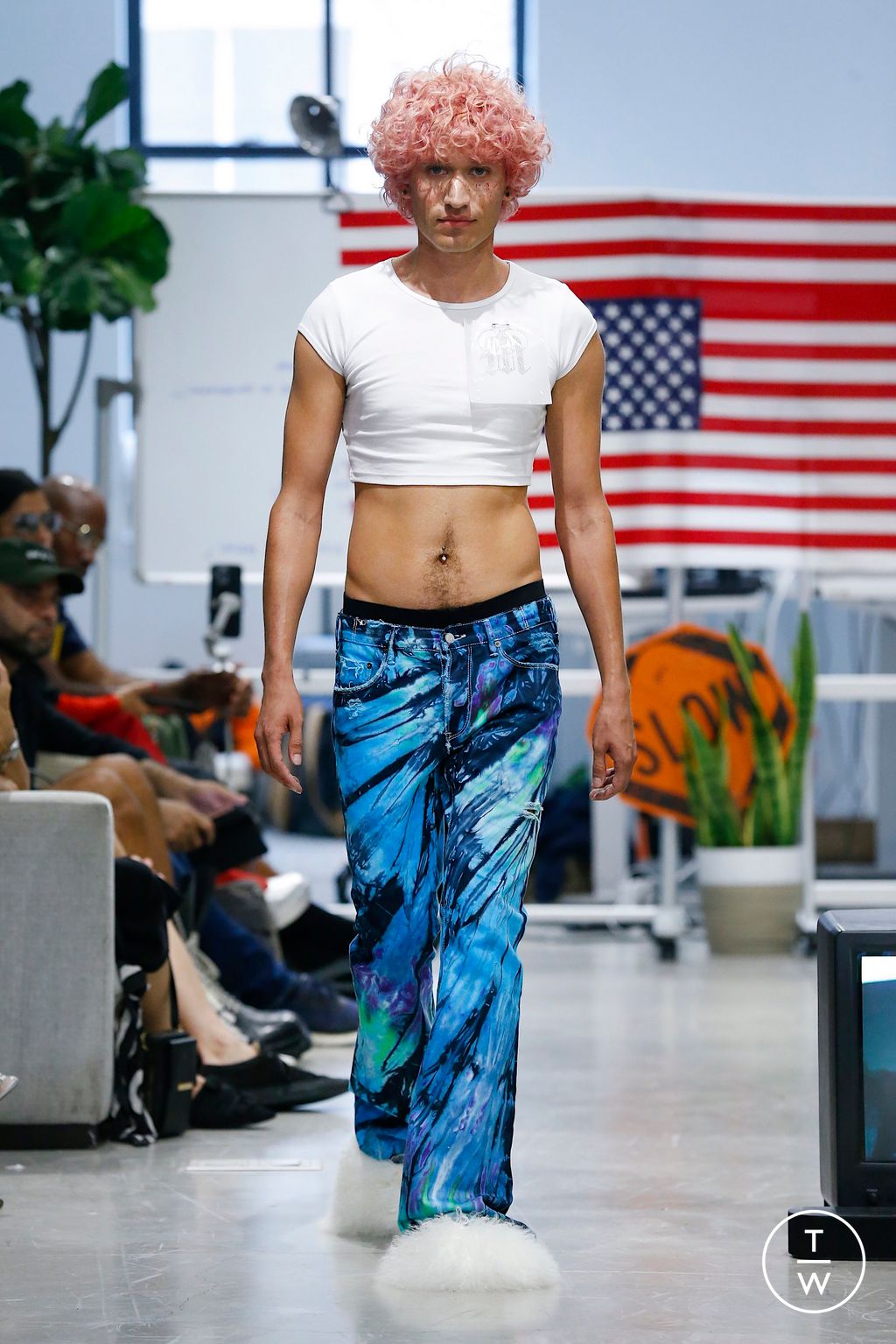 Fashion Week New York Spring/Summer 2023 look 6 from the M65 collection 女装