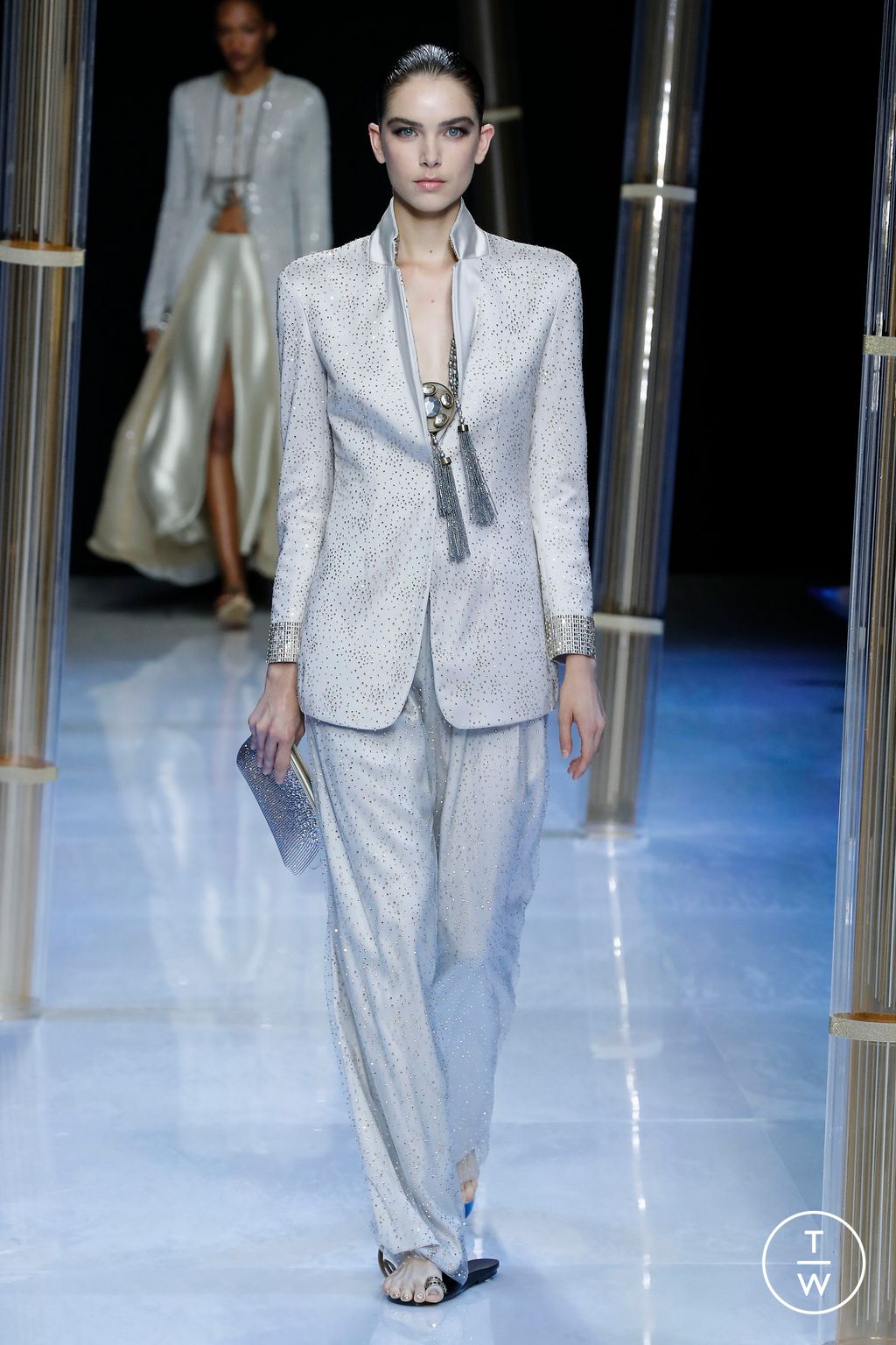 Fashion Week Milan Spring/Summer 2023 look 45 from the Giorgio Armani collection womenswear