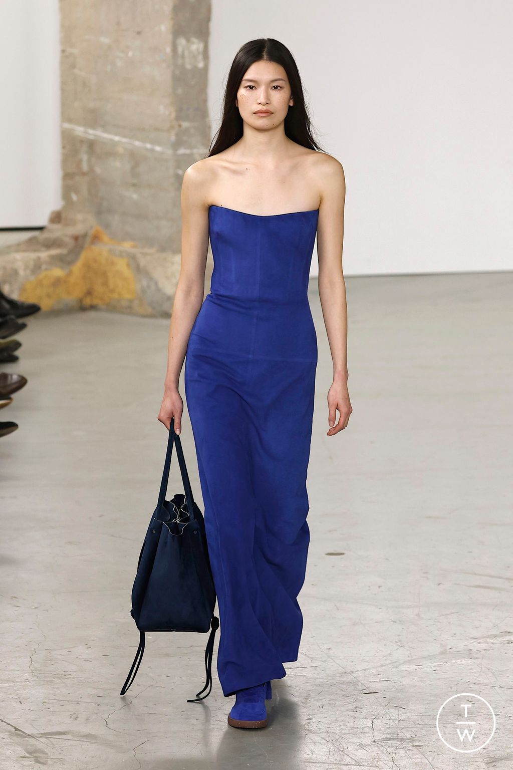 Fashion Week Paris Fall/Winter 2025 look 24 de la collection Gabriela Hearst womenswear