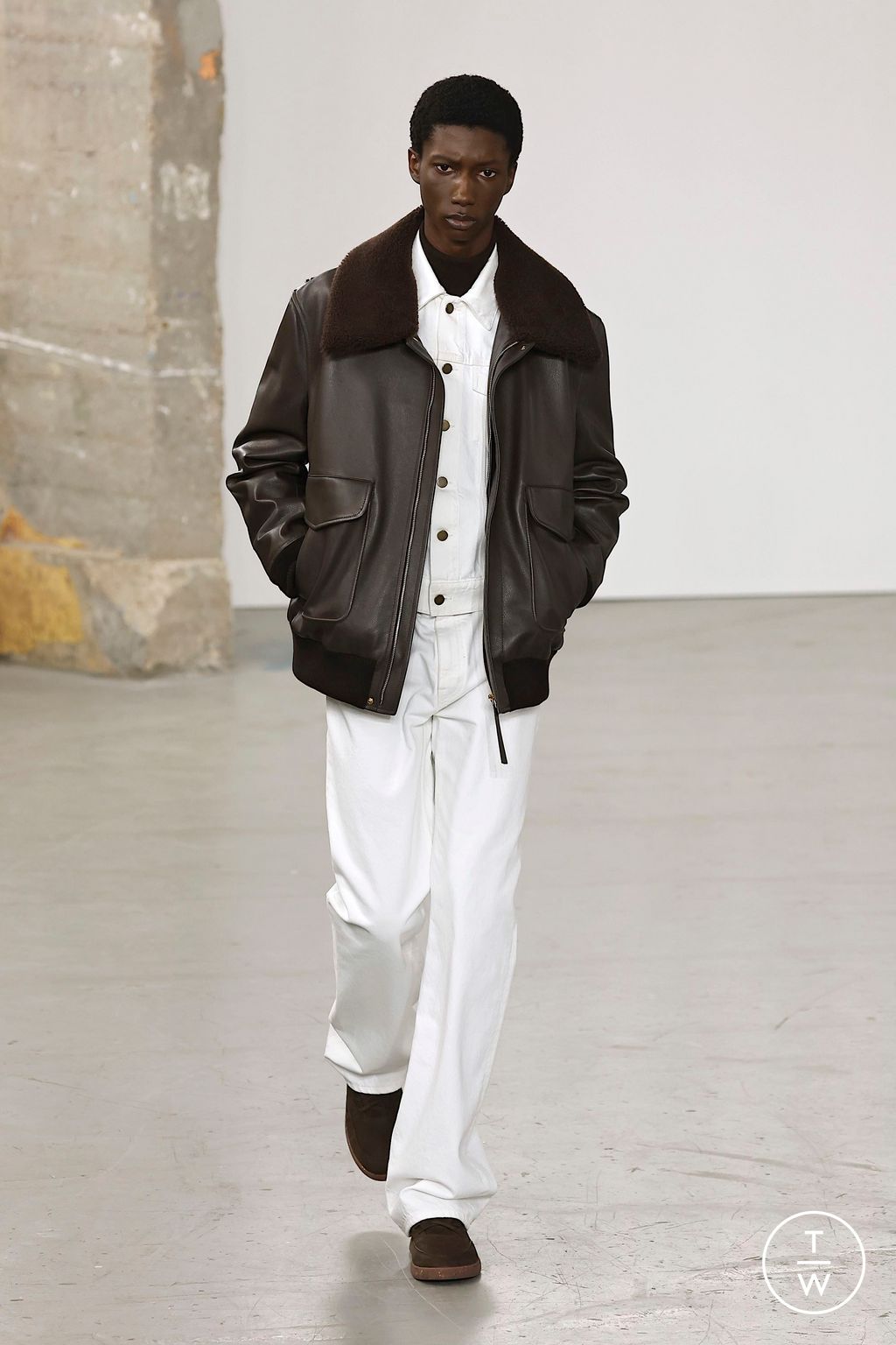 Fashion Week Paris Fall/Winter 2025 look 28 de la collection Gabriela Hearst womenswear