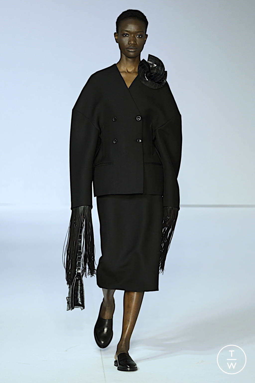 Fashion Week Milan Fall/Winter 2022 look 4 from the Calcaterra collection womenswear