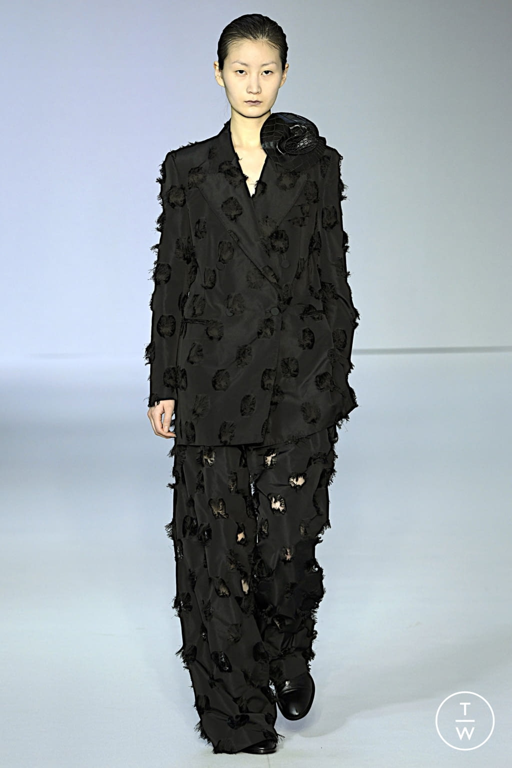 Fashion Week Milan Fall/Winter 2022 look 17 from the Calcaterra collection 女装