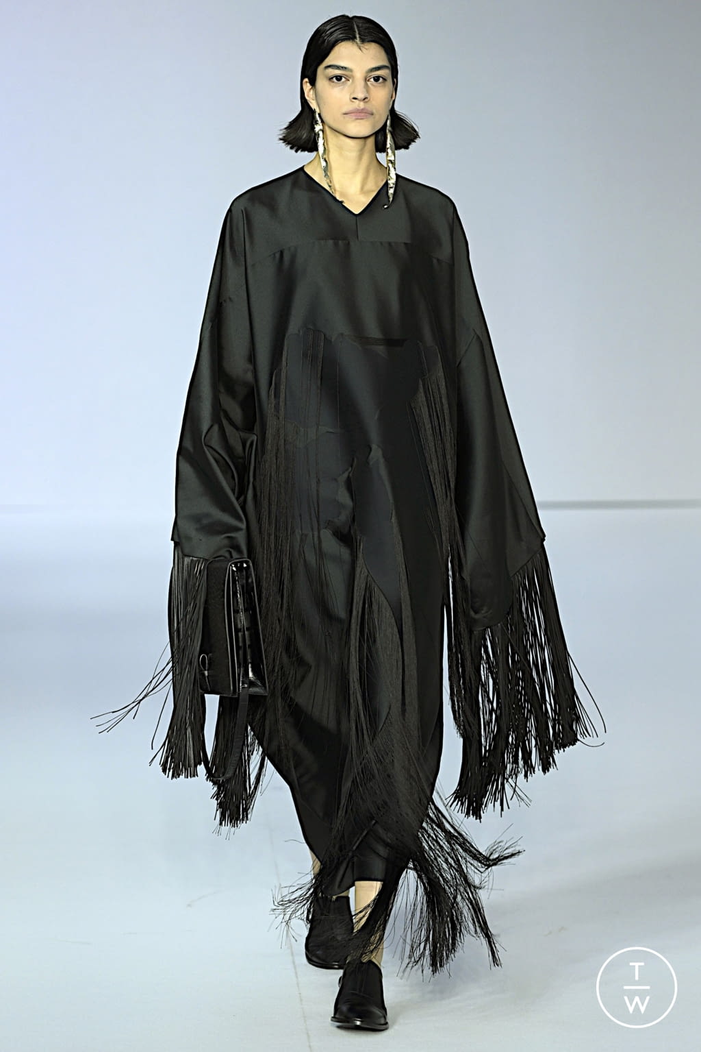 Fashion Week Milan Fall/Winter 2022 look 19 de la collection Calcaterra womenswear