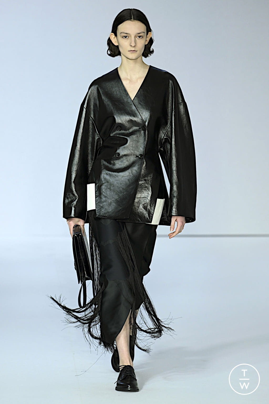 Fashion Week Milan Fall/Winter 2022 look 30 de la collection Calcaterra womenswear
