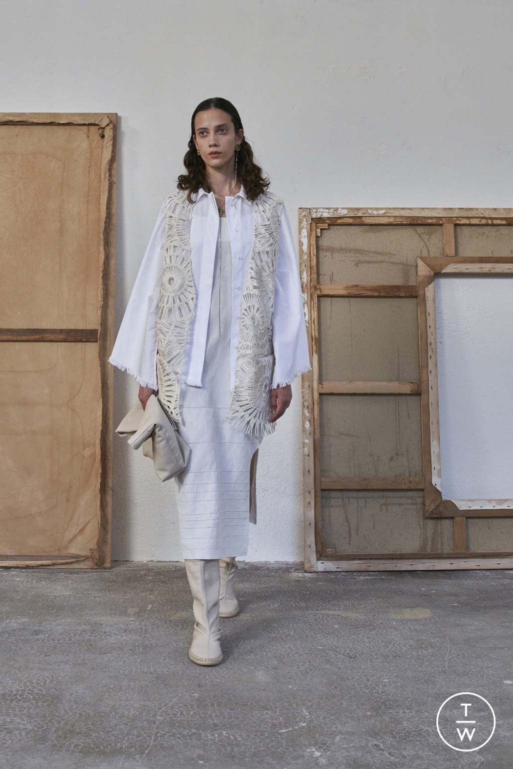 Fashion Week Milan Spring/Summer 2022 look 14 from the Calcaterra collection womenswear