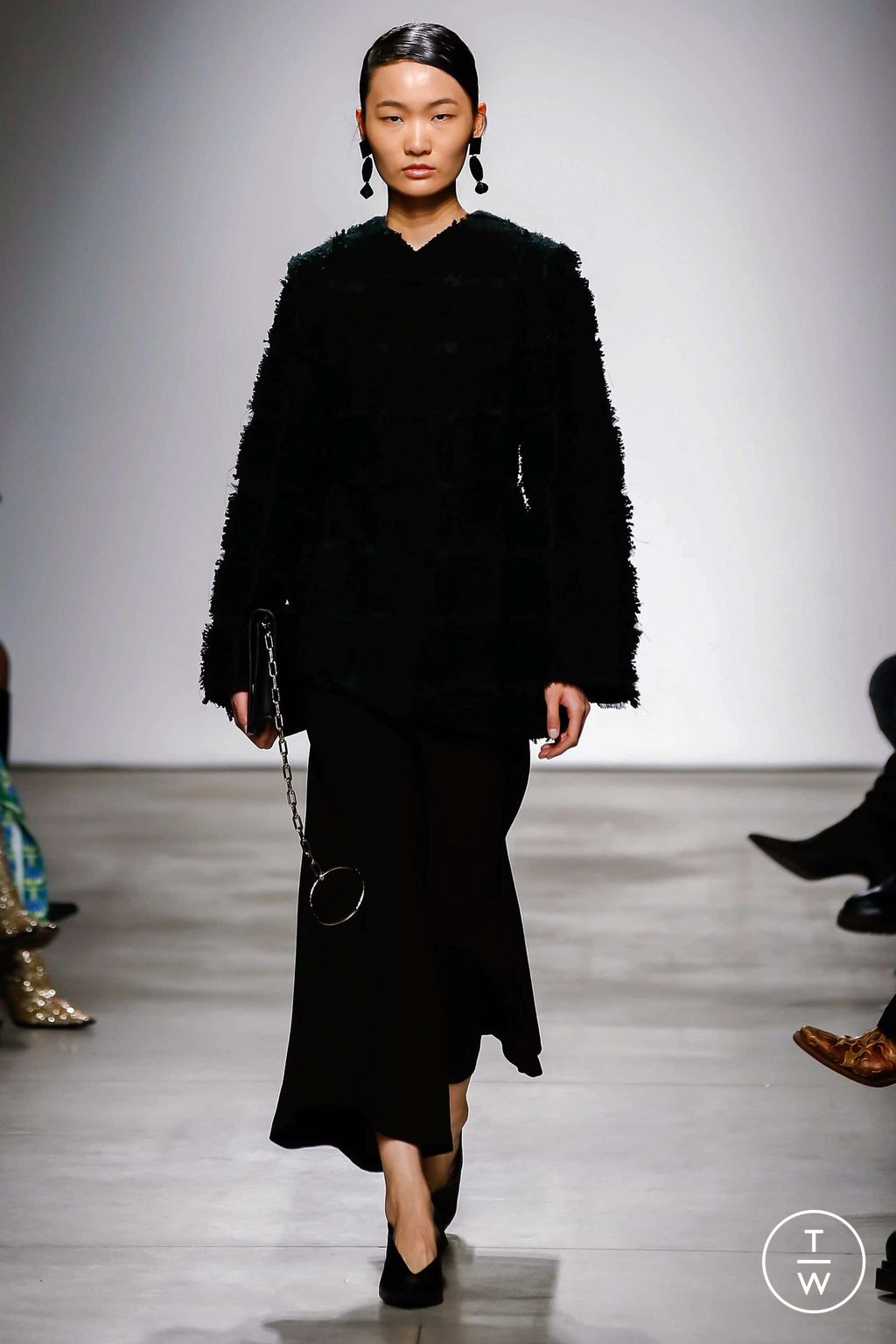 Fashion Week Milan Fall/Winter 2023 look 30 de la collection Calcaterra womenswear