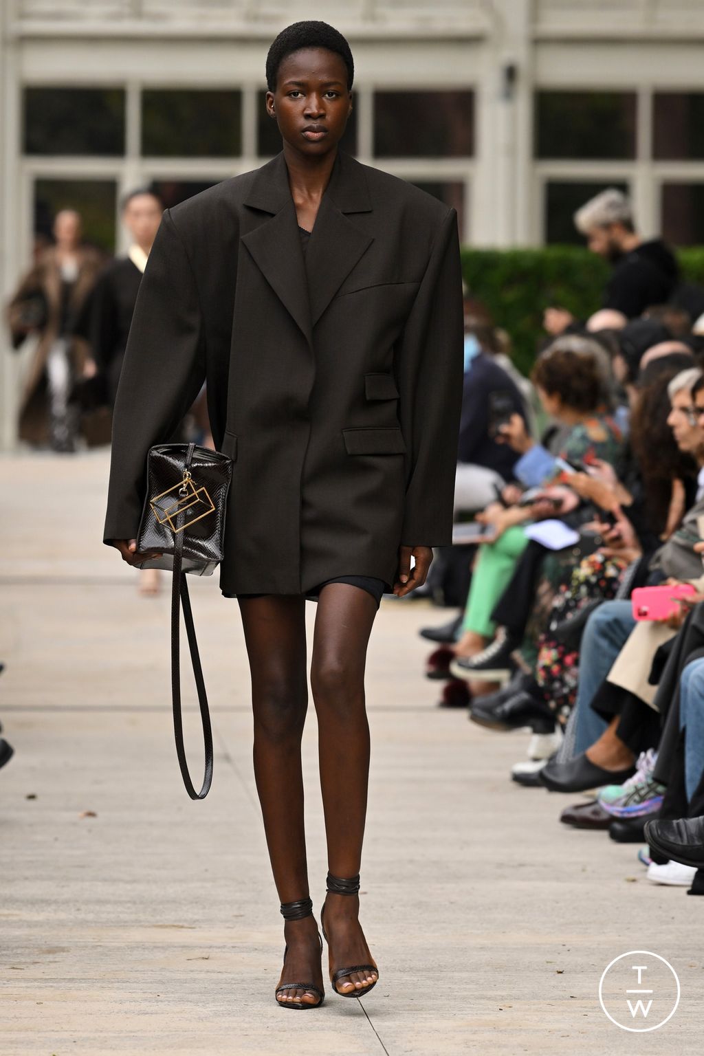 Fashion Week Milan Spring/Summer 2024 look 4 de la collection Calcaterra womenswear