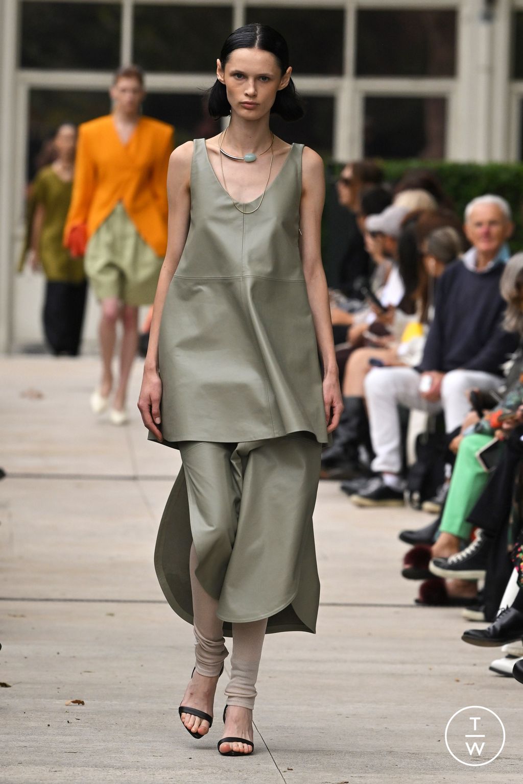 Fashion Week Milan Spring/Summer 2024 look 22 de la collection Calcaterra womenswear