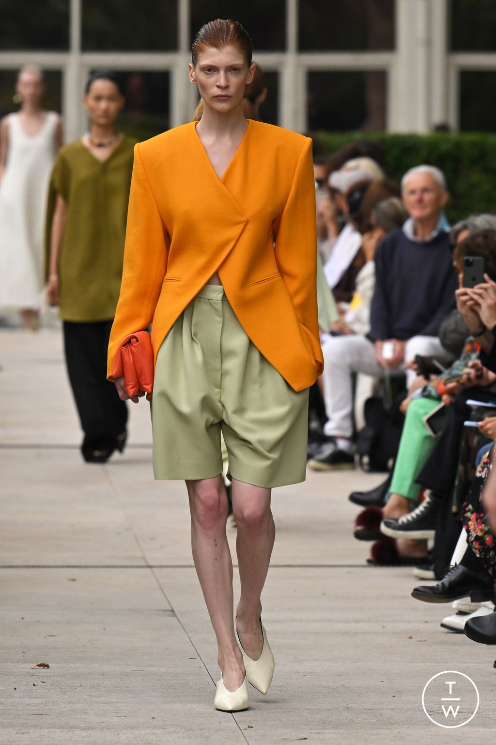Fashion Week Milan Spring/Summer 2024 look 23 de la collection Calcaterra womenswear