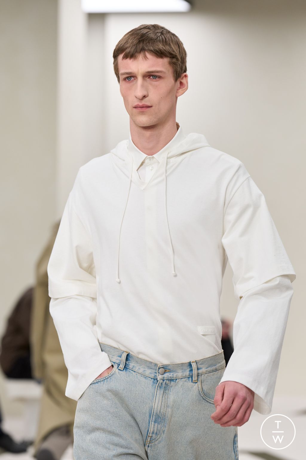 Fashion Week New York Fall/Winter 2025 look 26 from the Calvin Klein Collection collection 女装配饰