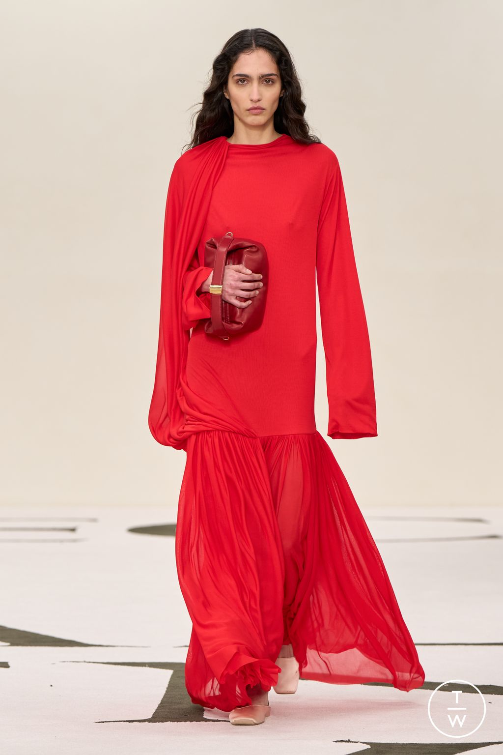 Fashion Week New York Fall/Winter 2025 look 57 from the Calvin Klein Collection collection womenswear