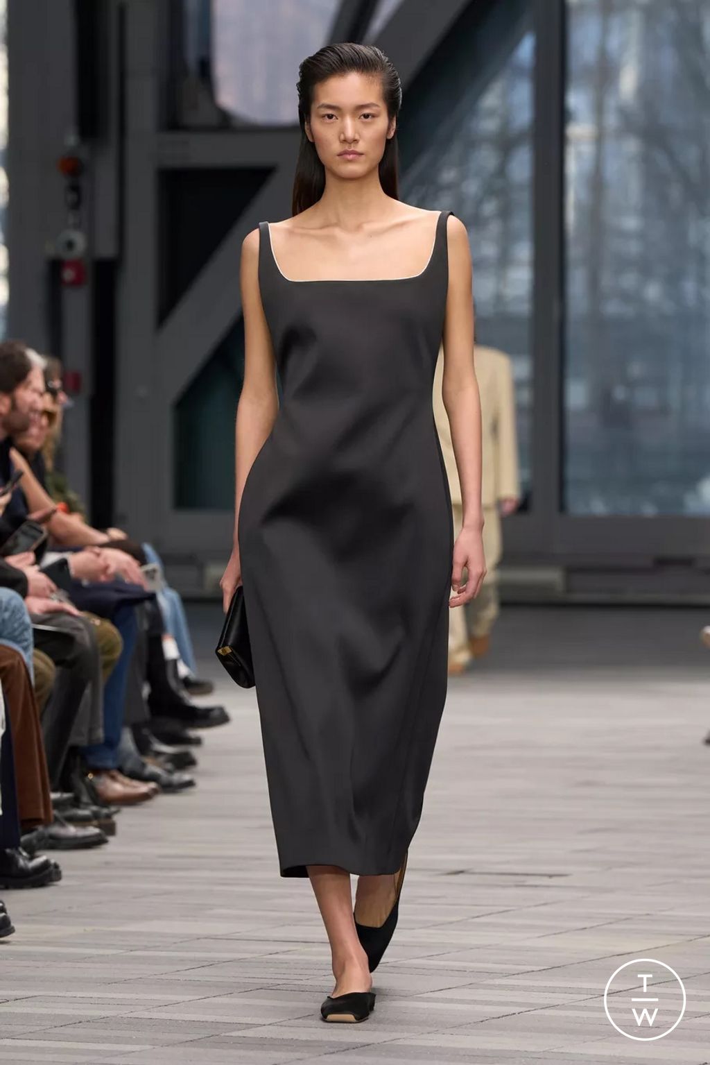 Fashion Week New York Fall/Winter 2026 look 11 from the Calvin Klein Collection collection womenswear