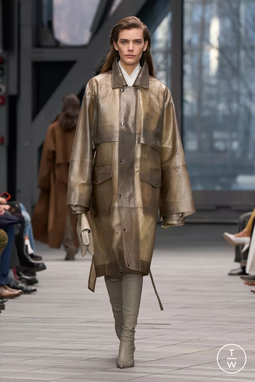 Fashion Week New York Fall/Winter 2026 look 37 from the Calvin Klein Collection collection womenswear