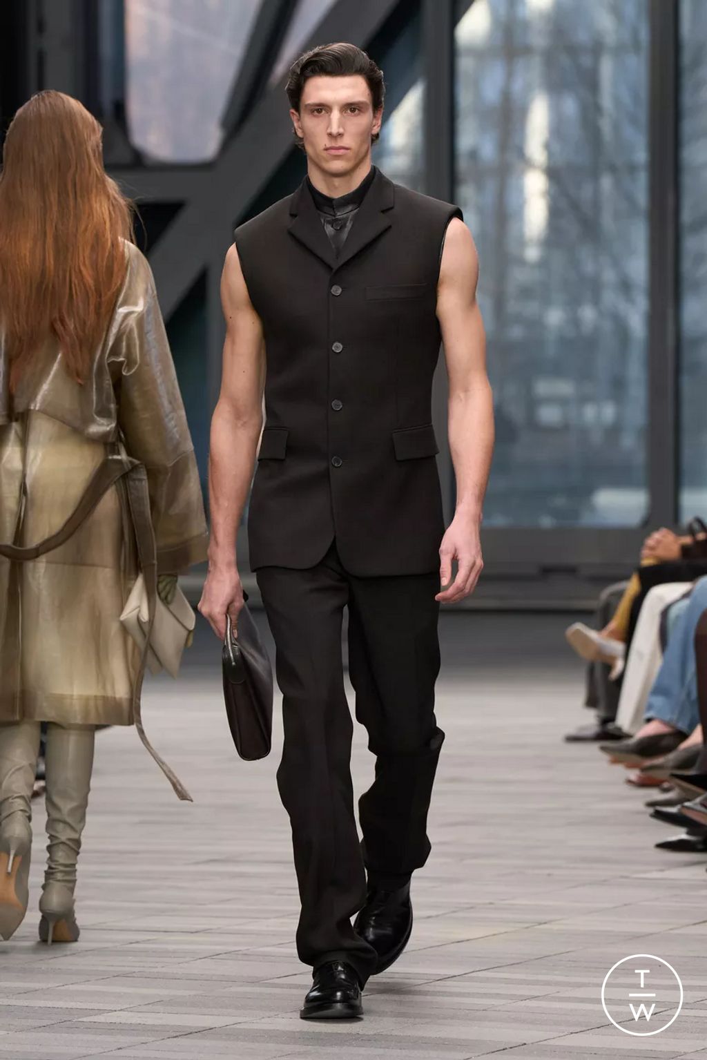 Fashion Week New York Fall/Winter 2026 look 42 from the Calvin Klein Collection collection 女装