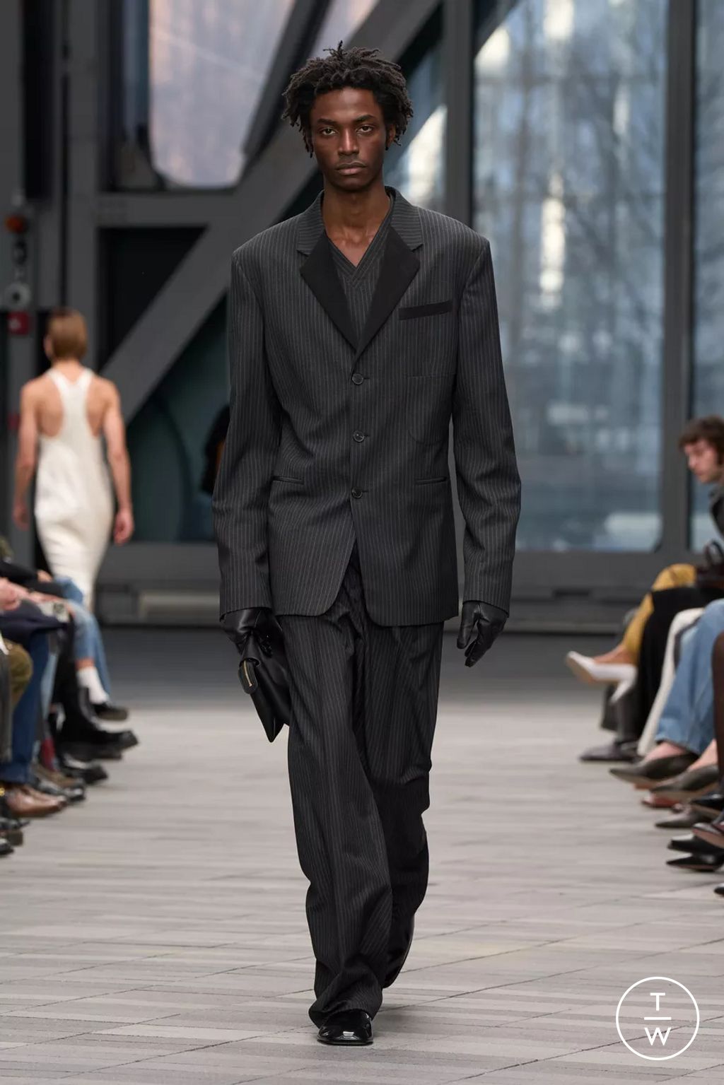 Fashion Week New York Fall/Winter 2026 look 51 from the Calvin Klein Collection collection 女装