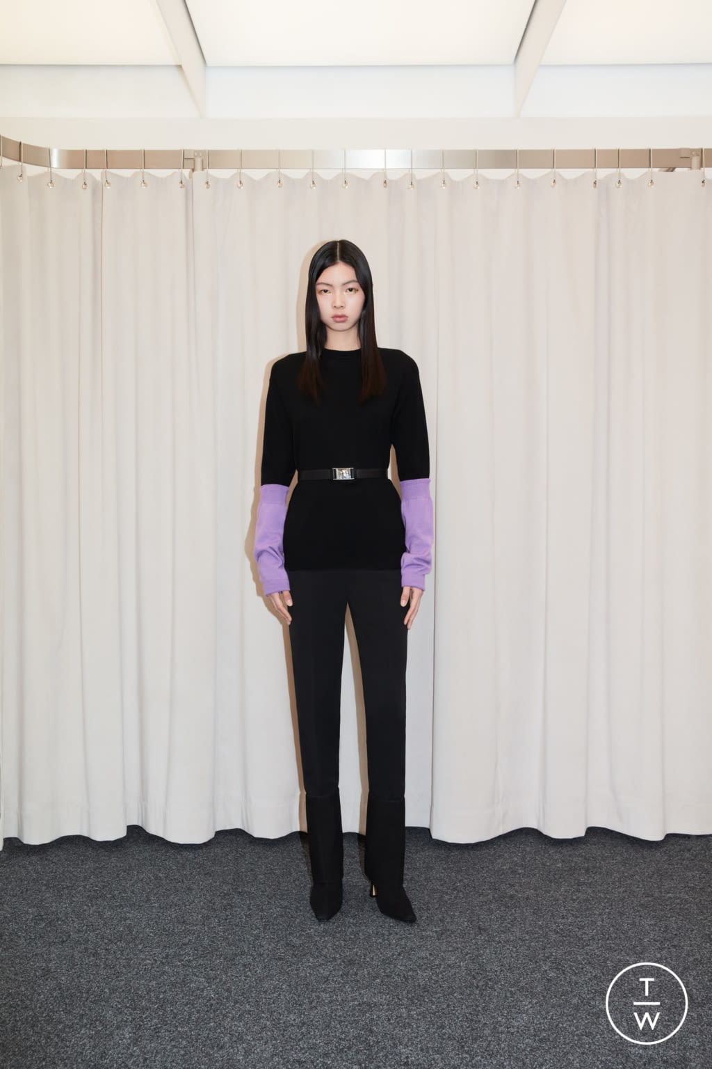 Fashion Week Paris Fall/Winter 2021 look 4 from the Calvin Luo collection 女装