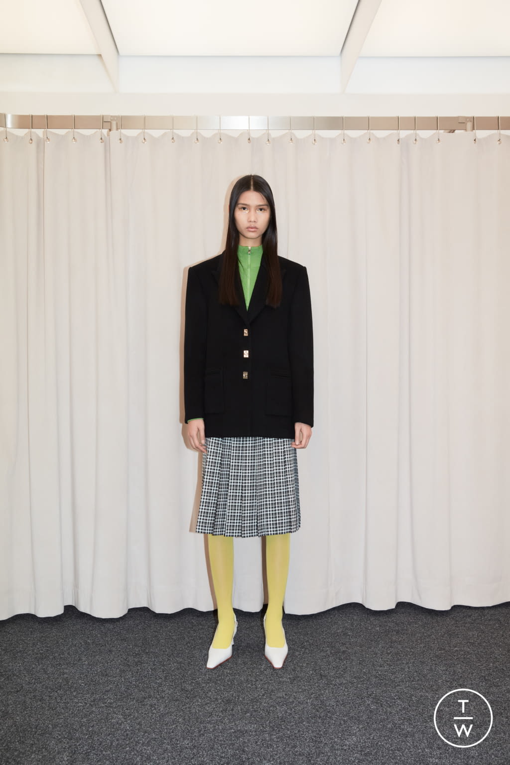 Fashion Week Paris Fall/Winter 2021 look 7 from the Calvin Luo collection 女装