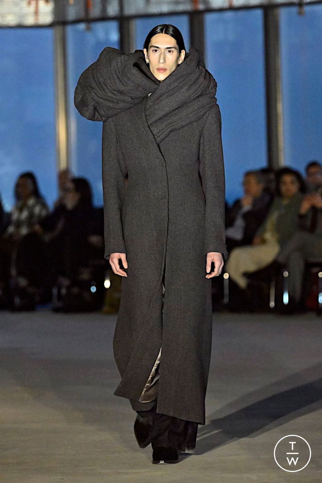 Fashion Week New York Fall/Winter 2025 look 9 de la collection Campillo menswear
