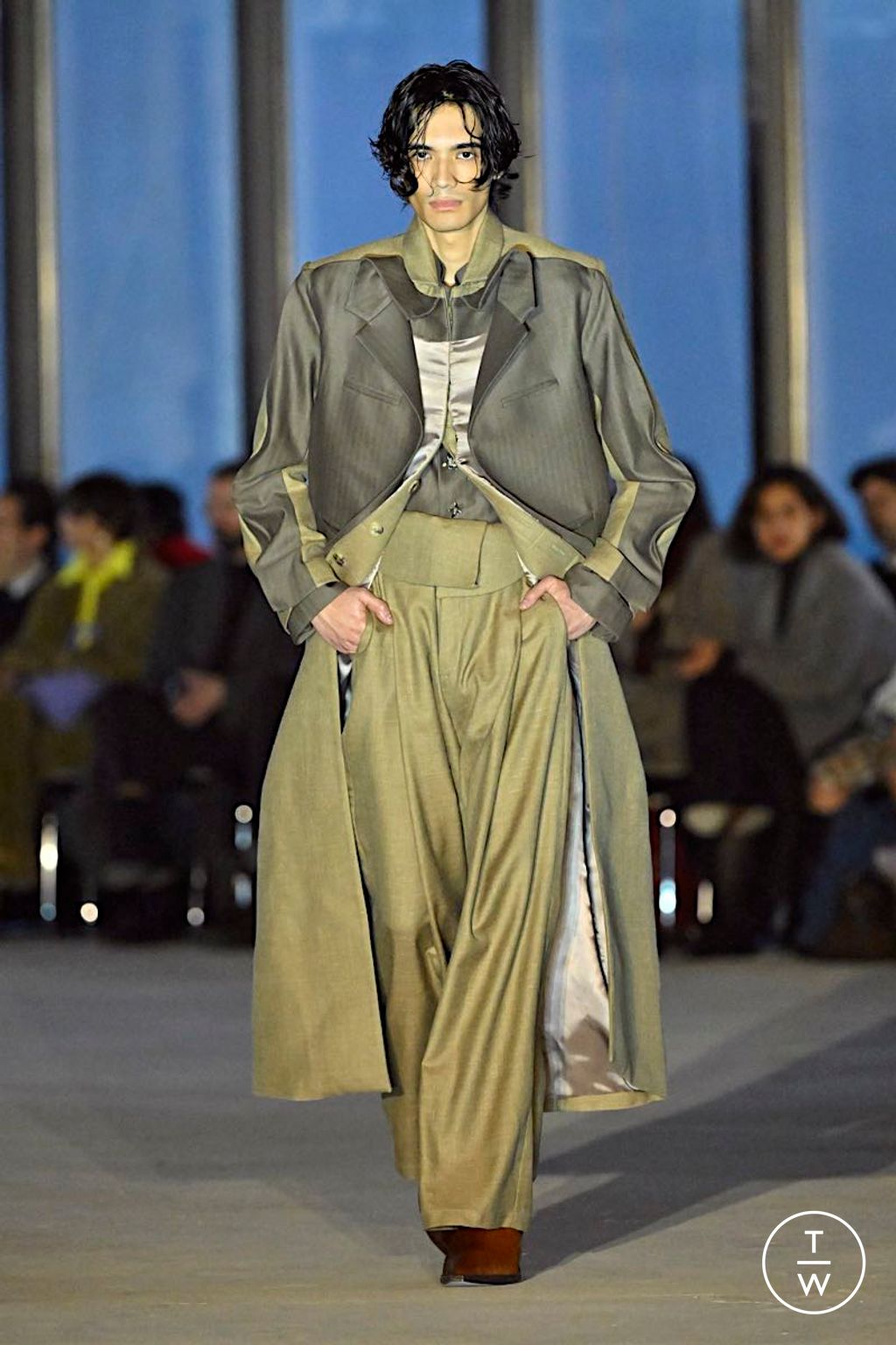 Fashion Week New York Fall/Winter 2025 look 17 from the Campillo collection menswear