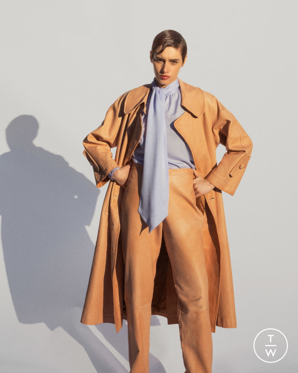 Fashion Week Milan Fall/Winter 2020 look 1 de la collection Capucci womenswear