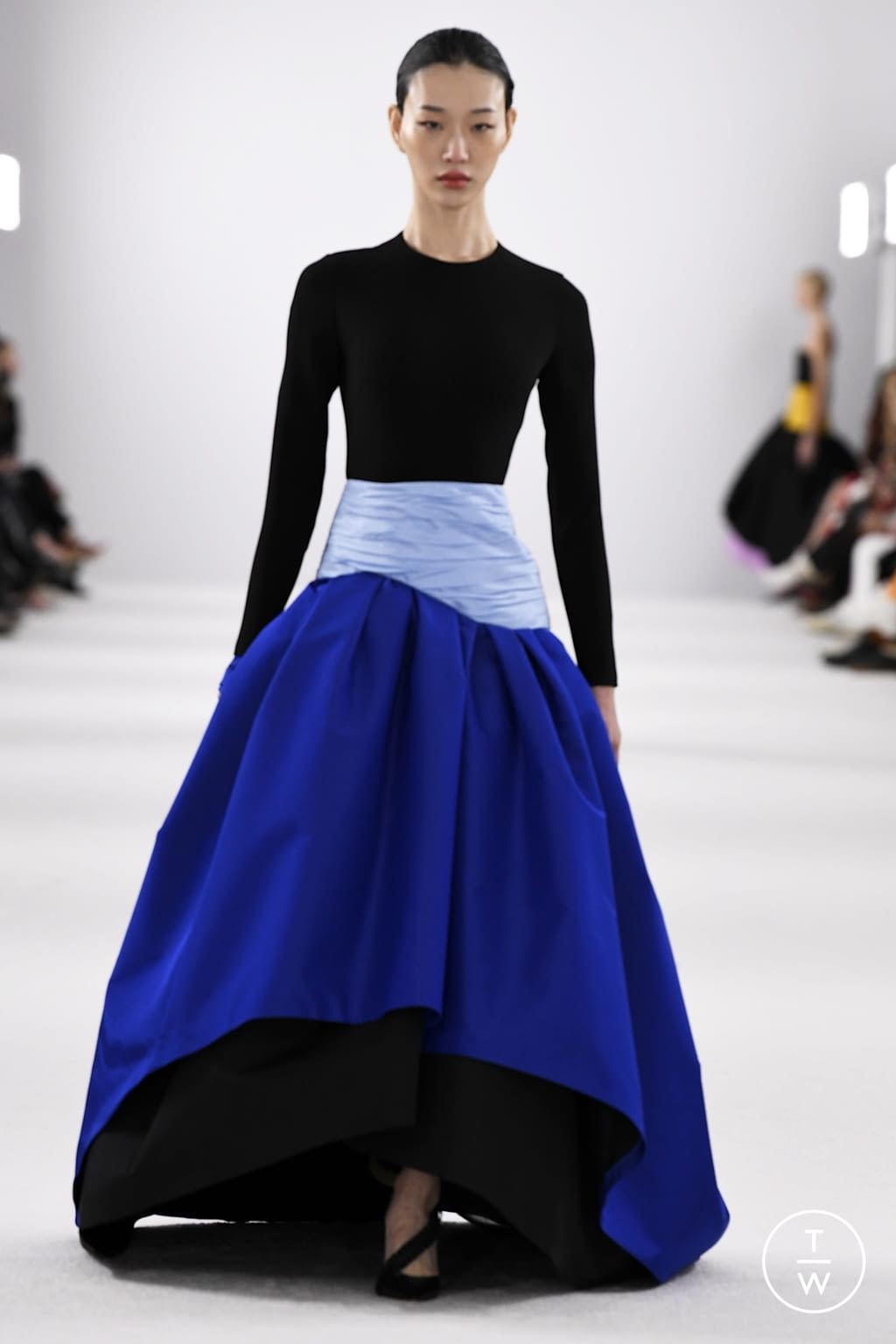 Fashion Week New York Fall/Winter 2022 look 8 de la collection Carolina Herrera womenswear