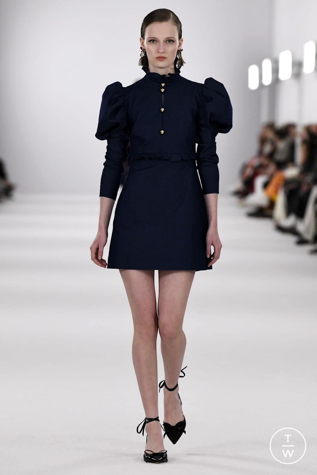 Fashion Week New York Fall/Winter 2022 look 23 de la collection Carolina Herrera womenswear