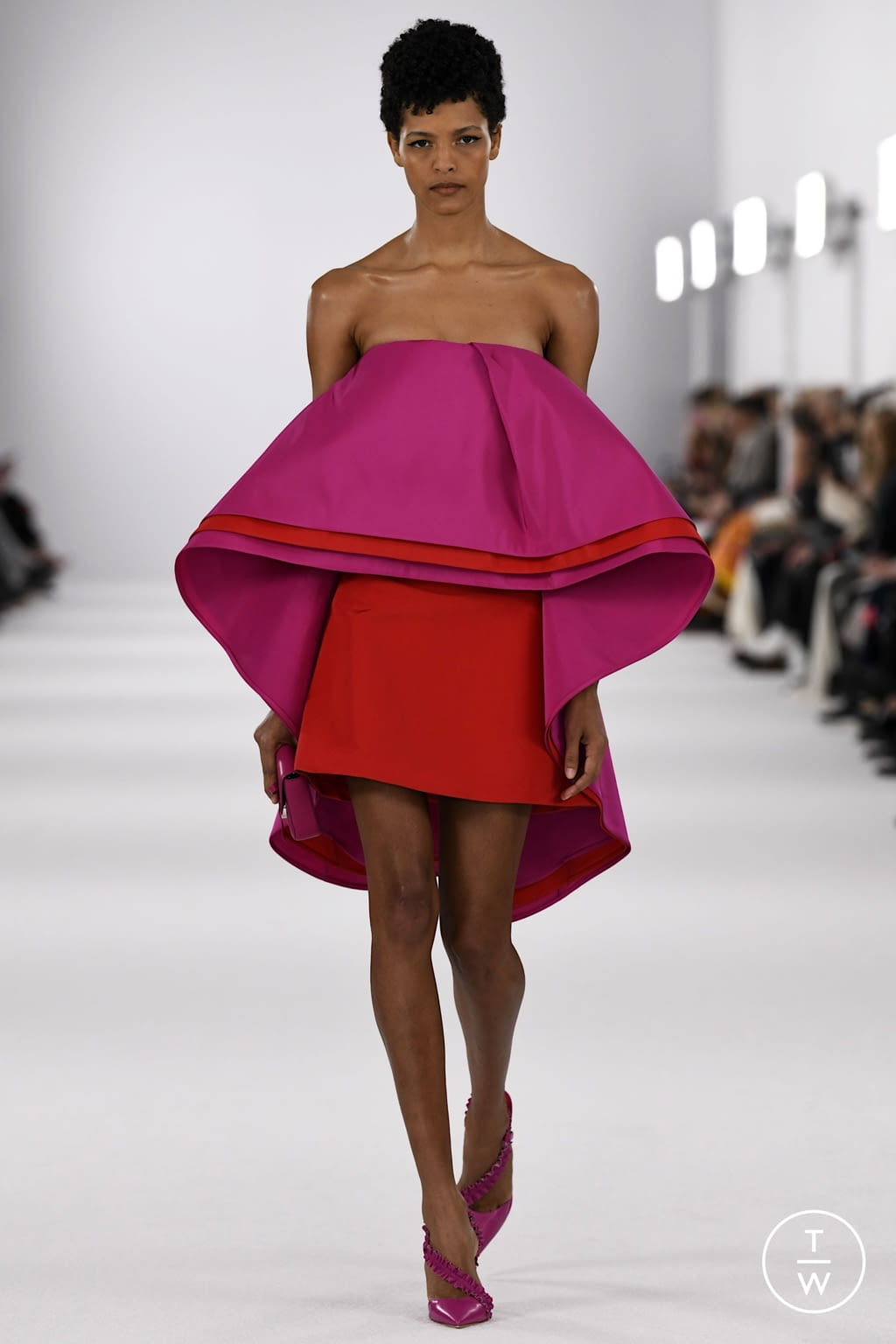 Fashion Week New York Fall/Winter 2022 look 45 de la collection Carolina Herrera womenswear