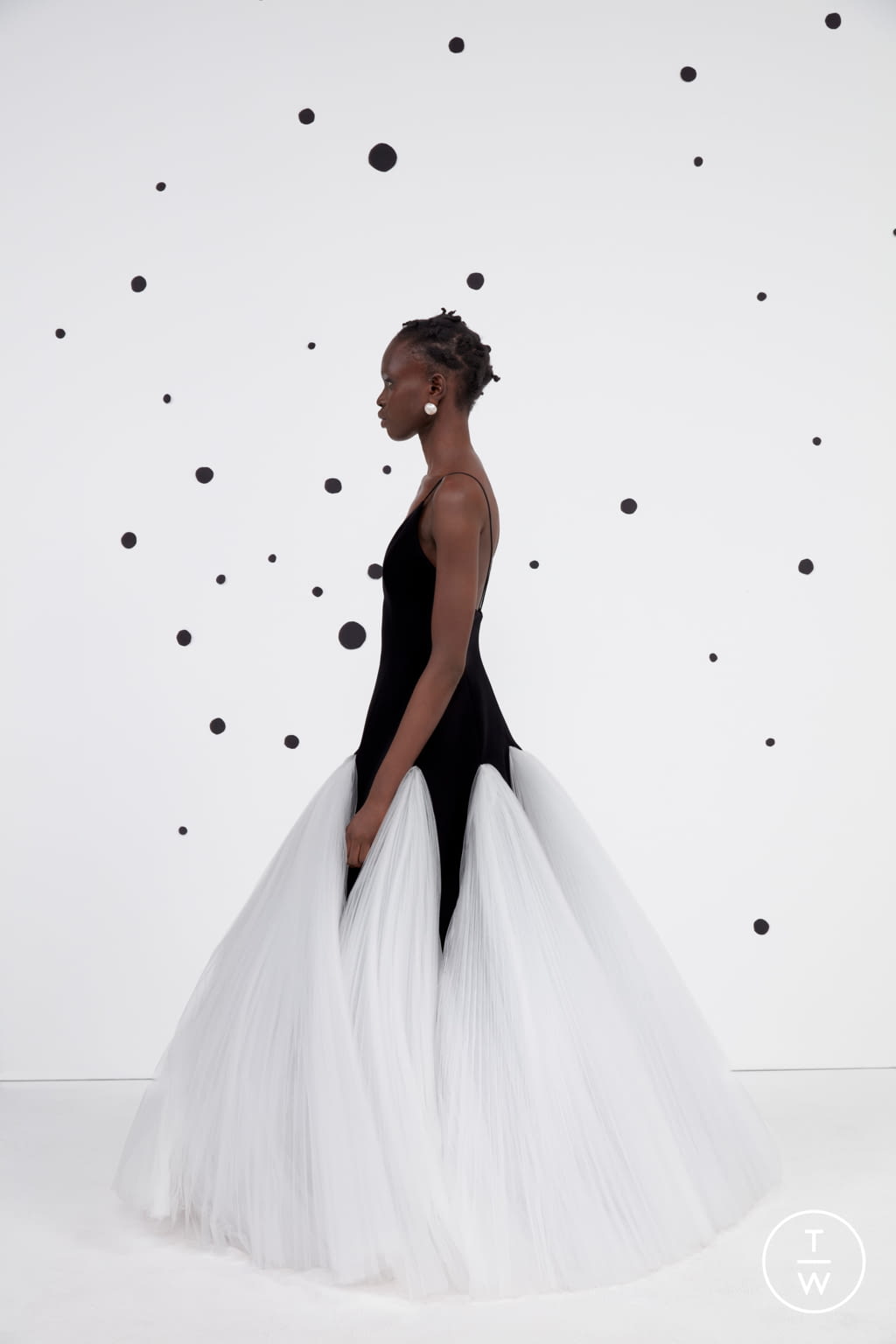 Fashion Week New York Pre-Fall 2021 look 15 de la collection Carolina Herrera womenswear