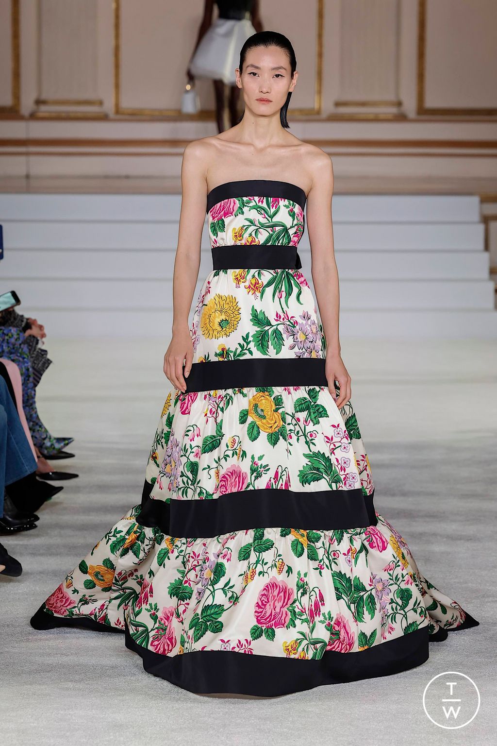 Fashion Week New York Fall/Winter 2023 look 9 de la collection Carolina Herrera womenswear