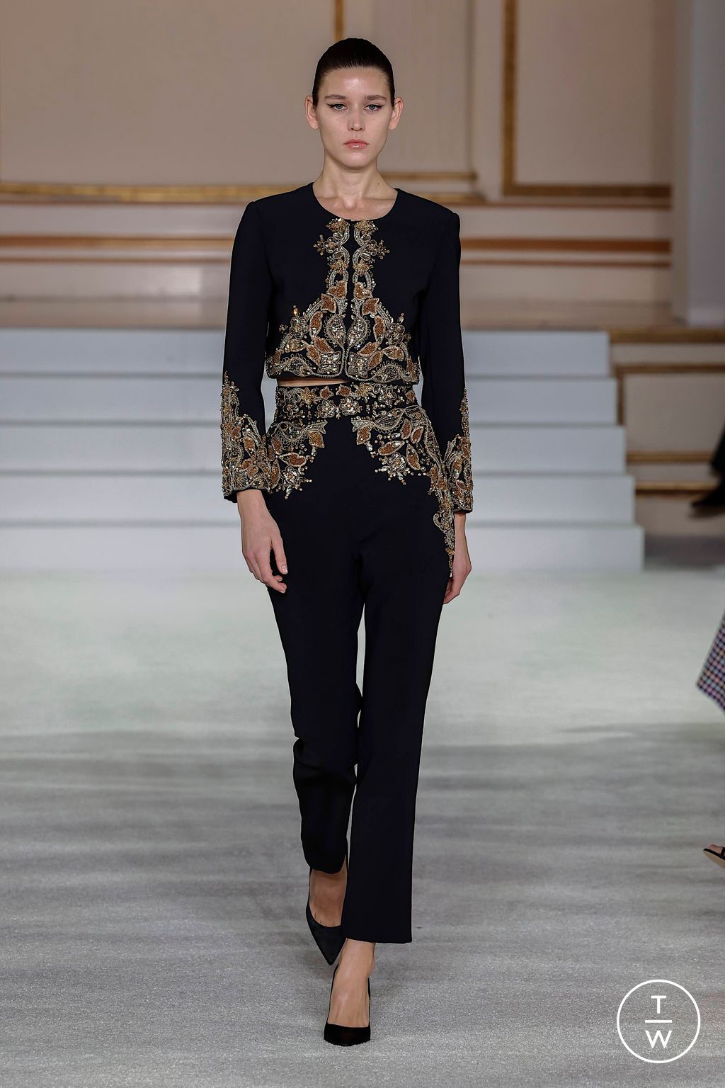 Fashion Week New York Fall/Winter 2023 look 51 from the Carolina Herrera collection womenswear